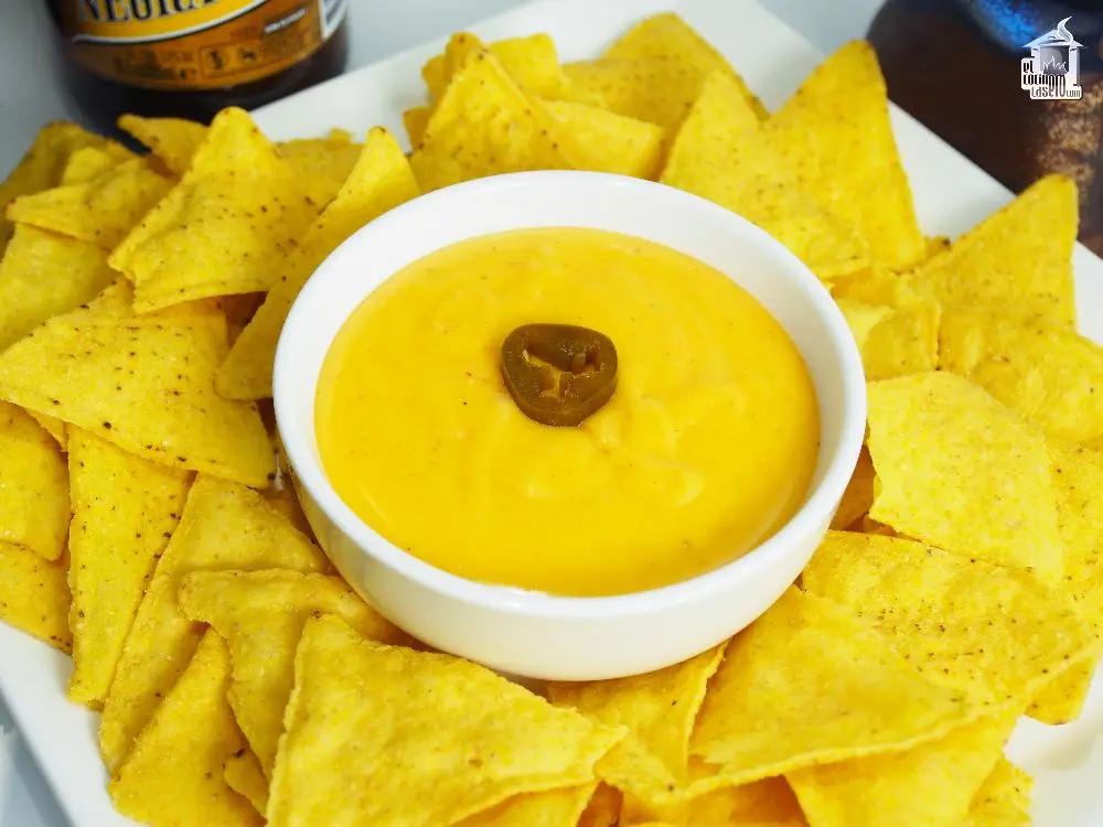 como hacer salsa de queso para tacos - Cómo se llama el queso amarillo de los nachos