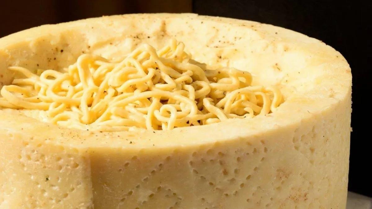 donde comer pasta en horma de queso - Cómo se llama la pasta en la horma de queso