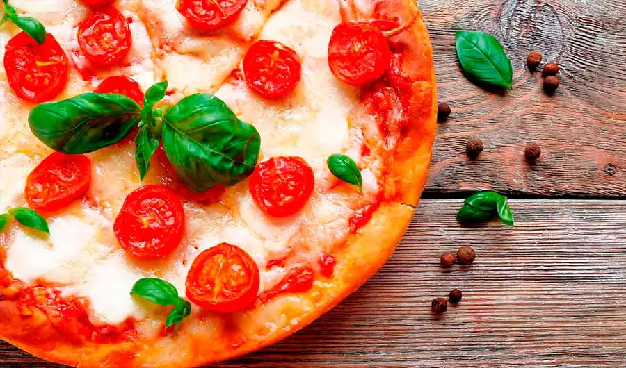 quesos para pizza margarita - Cuál es la diferencia entre pizza napolitana y margarita