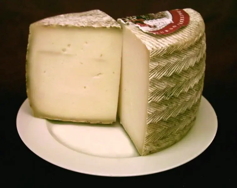 de donde es originario el queso manchego - Qué es manchego en España