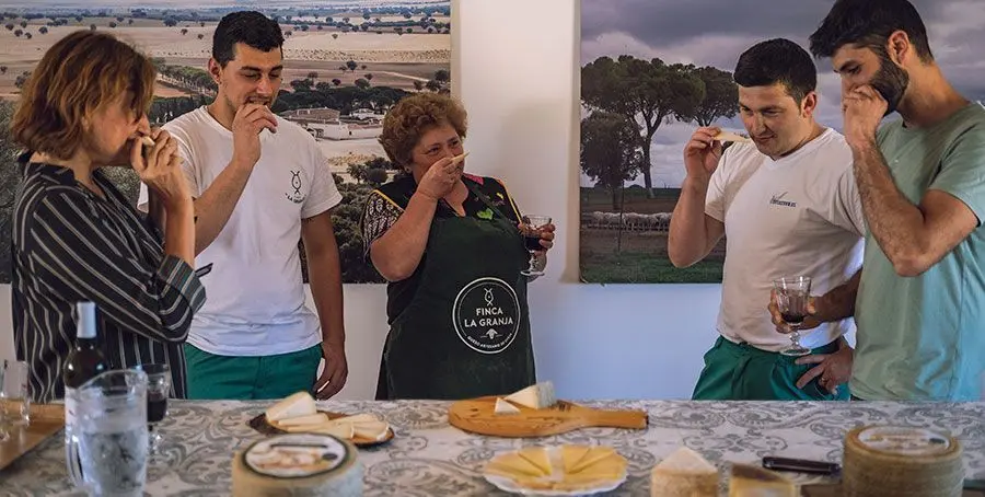 catador de quesos nombre - Qué es un sommelier