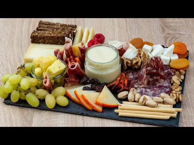 tabla de quesos y embutidos - Qué poner en una tabla de ibericos