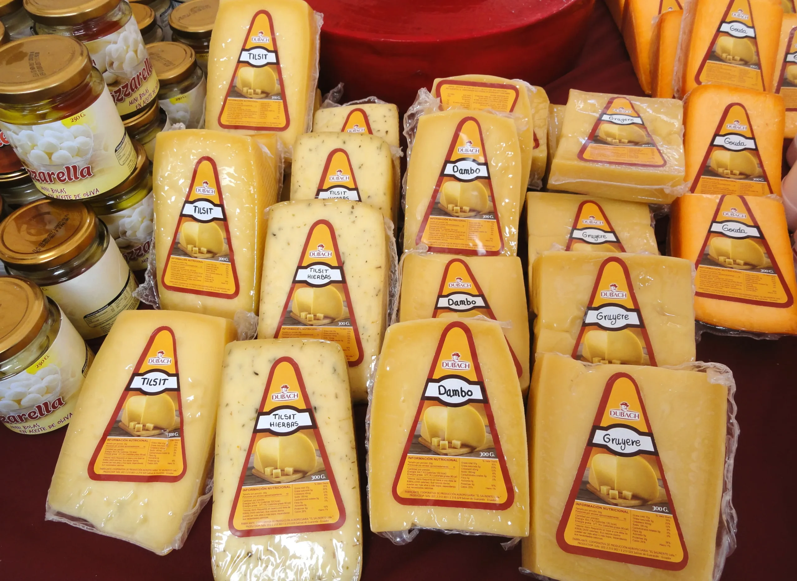 quesos de guaranda - Qué productos se producen en Salinas de Guaranda